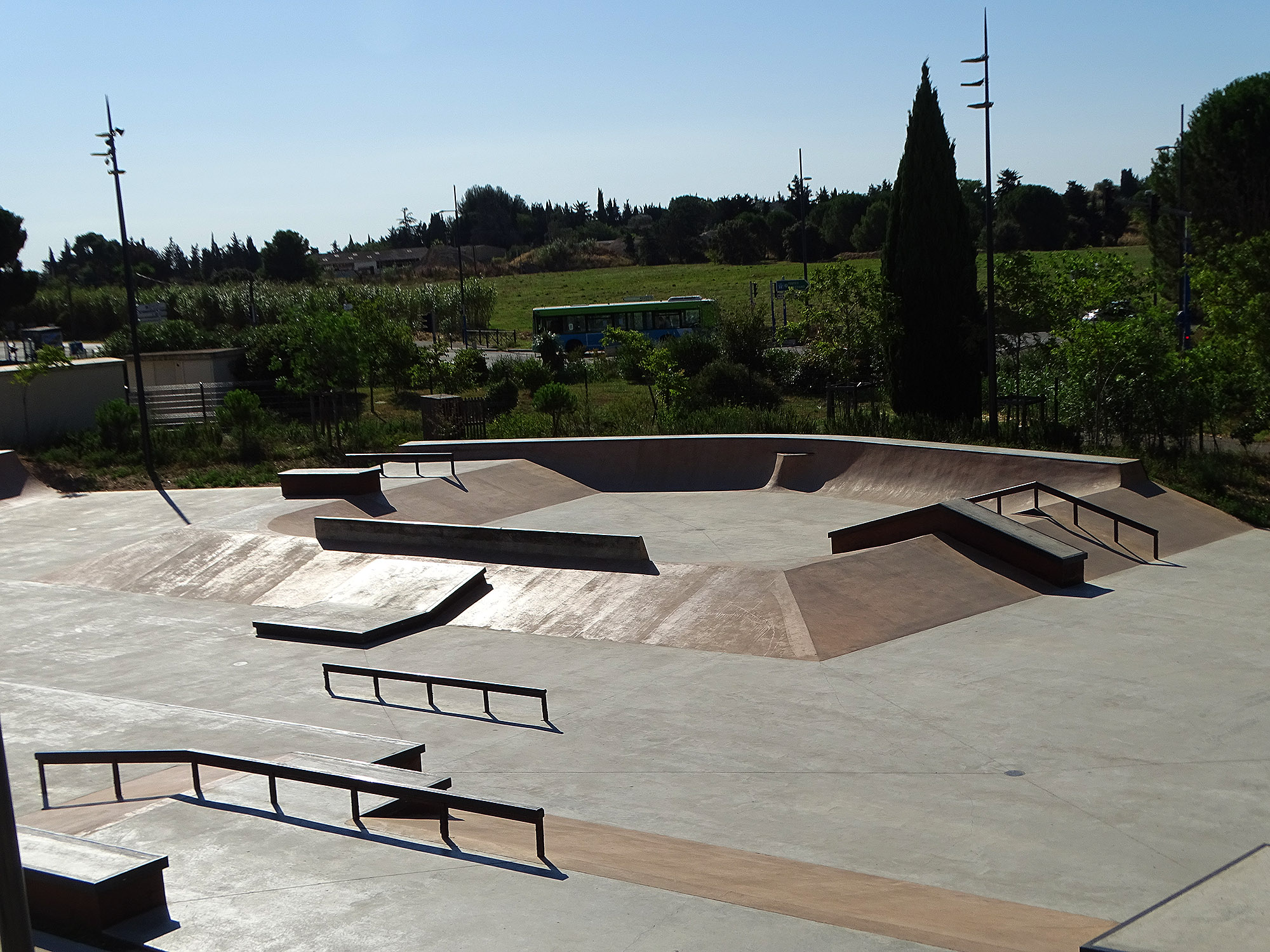 Grammont Street Plaza Montpellier Skate Spot 5/5