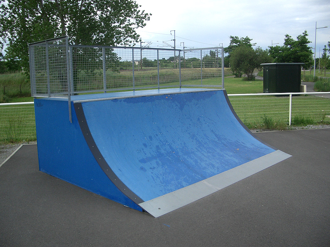 Ancenis Skatepark Ancenis Skate Spot 2/5