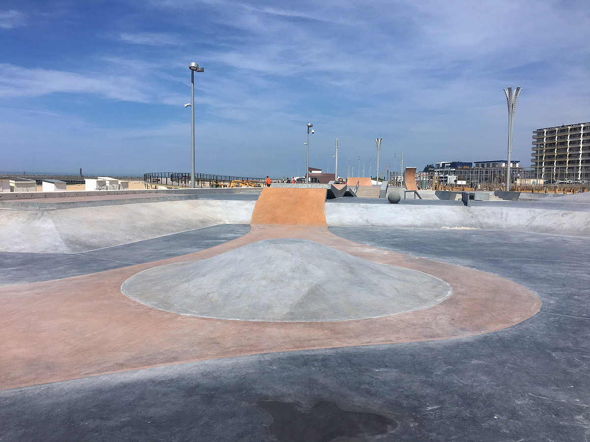 Beach Skatepark Calais Skate Spot 5/5
