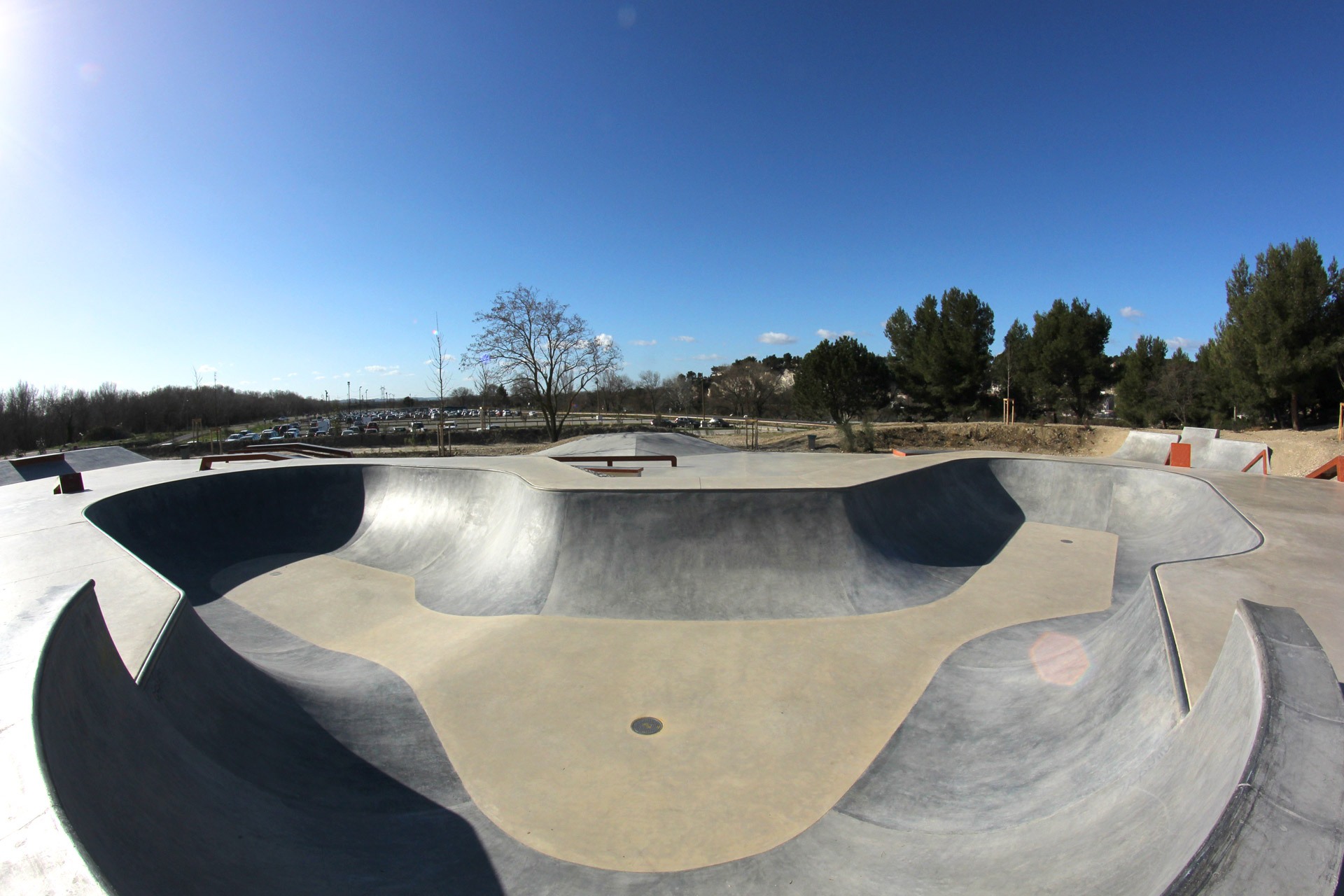 Ile de Piot Skatepark Avignon Skate Spot 4/5