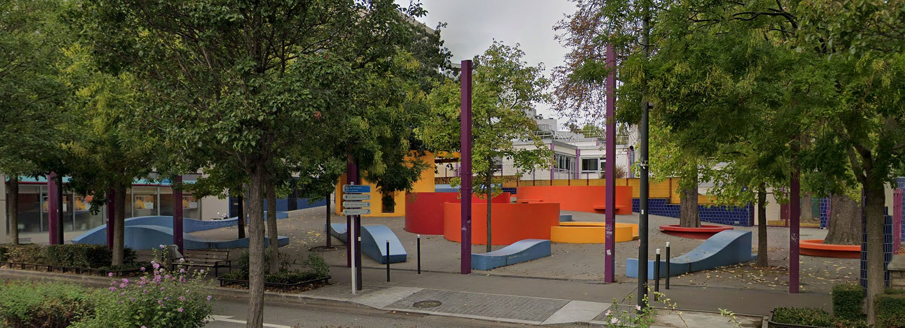 Mairie d' Ivry Spot Street Ivry sur Seine Skate Spot 5/5