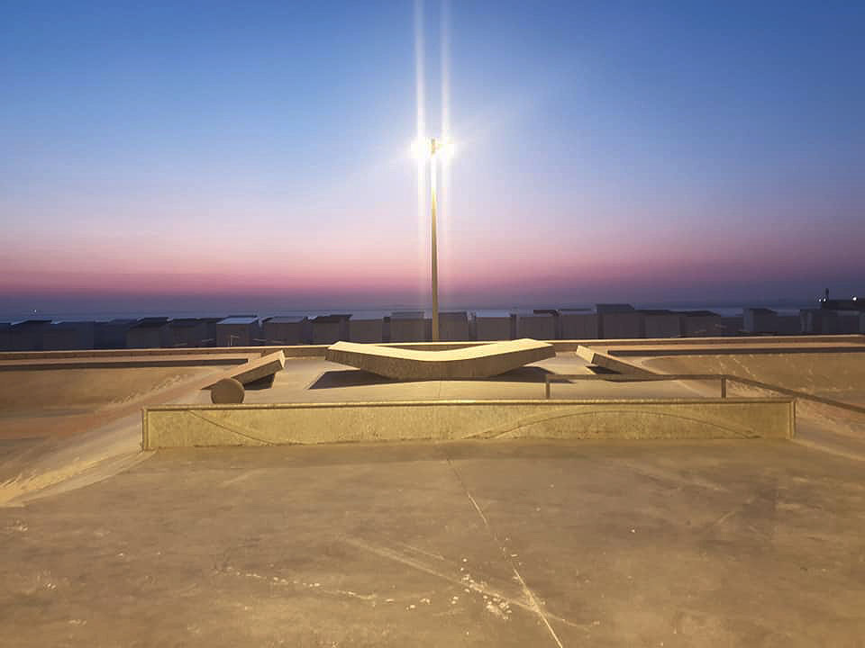 Beach Skatepark Calais Skate Spot 5/5