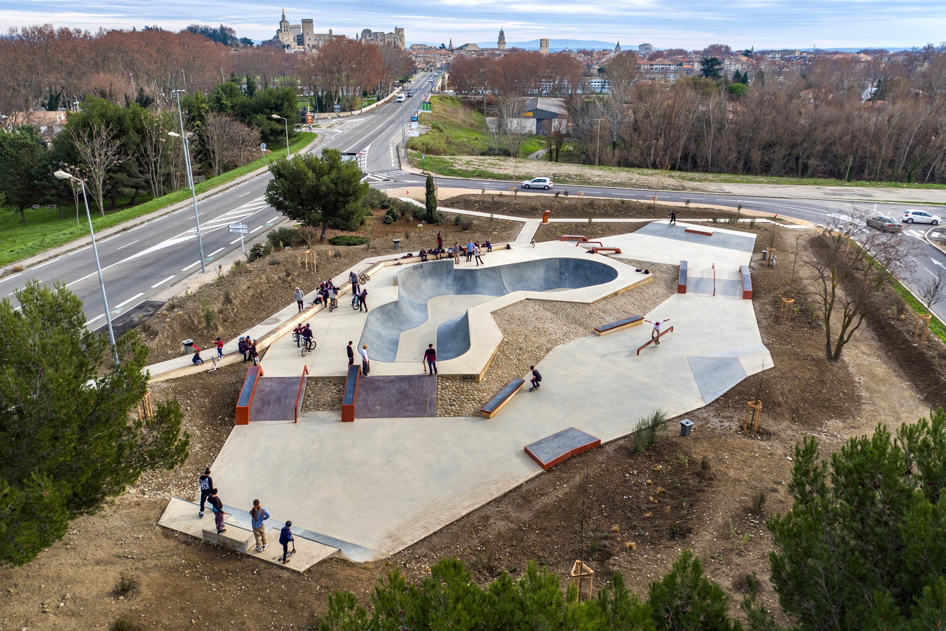 Ile de Piot Skatepark Avignon Skate Spot 4/5