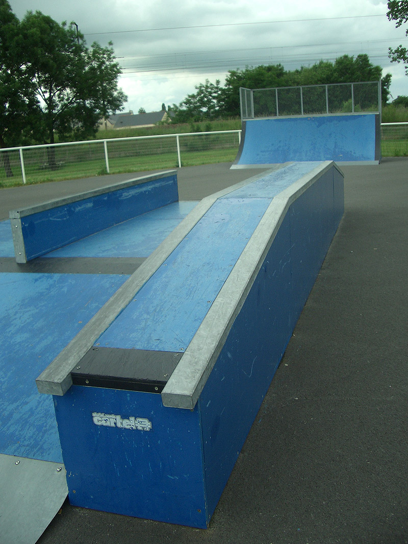 Ancenis Skatepark Ancenis Skate Spot 2/5