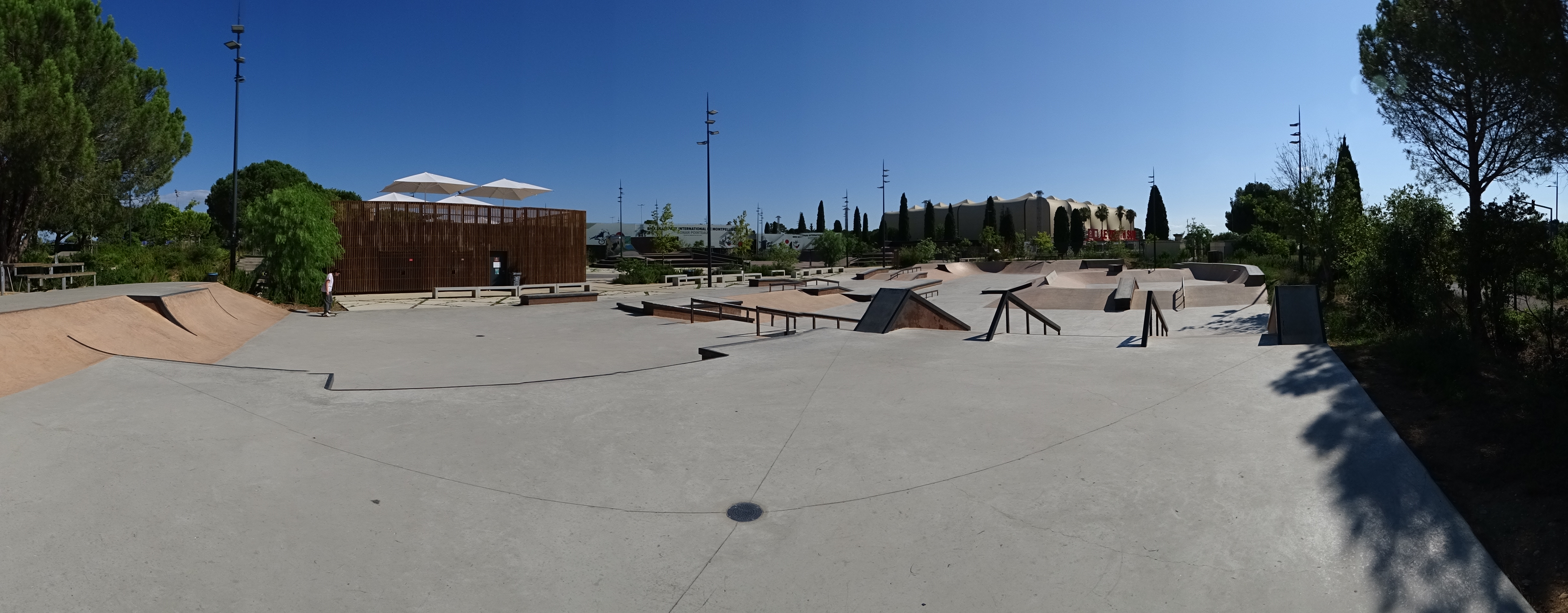 Grammont Street Plaza Montpellier Skate Spot 5/5