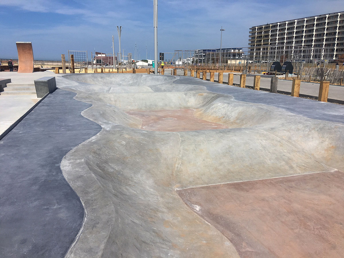 Beach Skatepark Calais Skate Spot 5/5