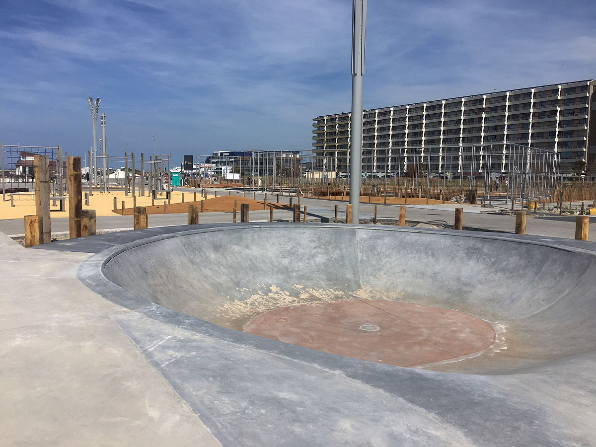 Beach Skatepark Calais Skate Spot 5/5