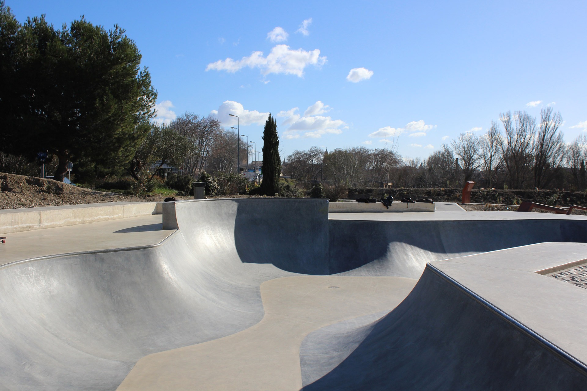 Ile de Piot Skatepark Avignon Skate Spot 4/5