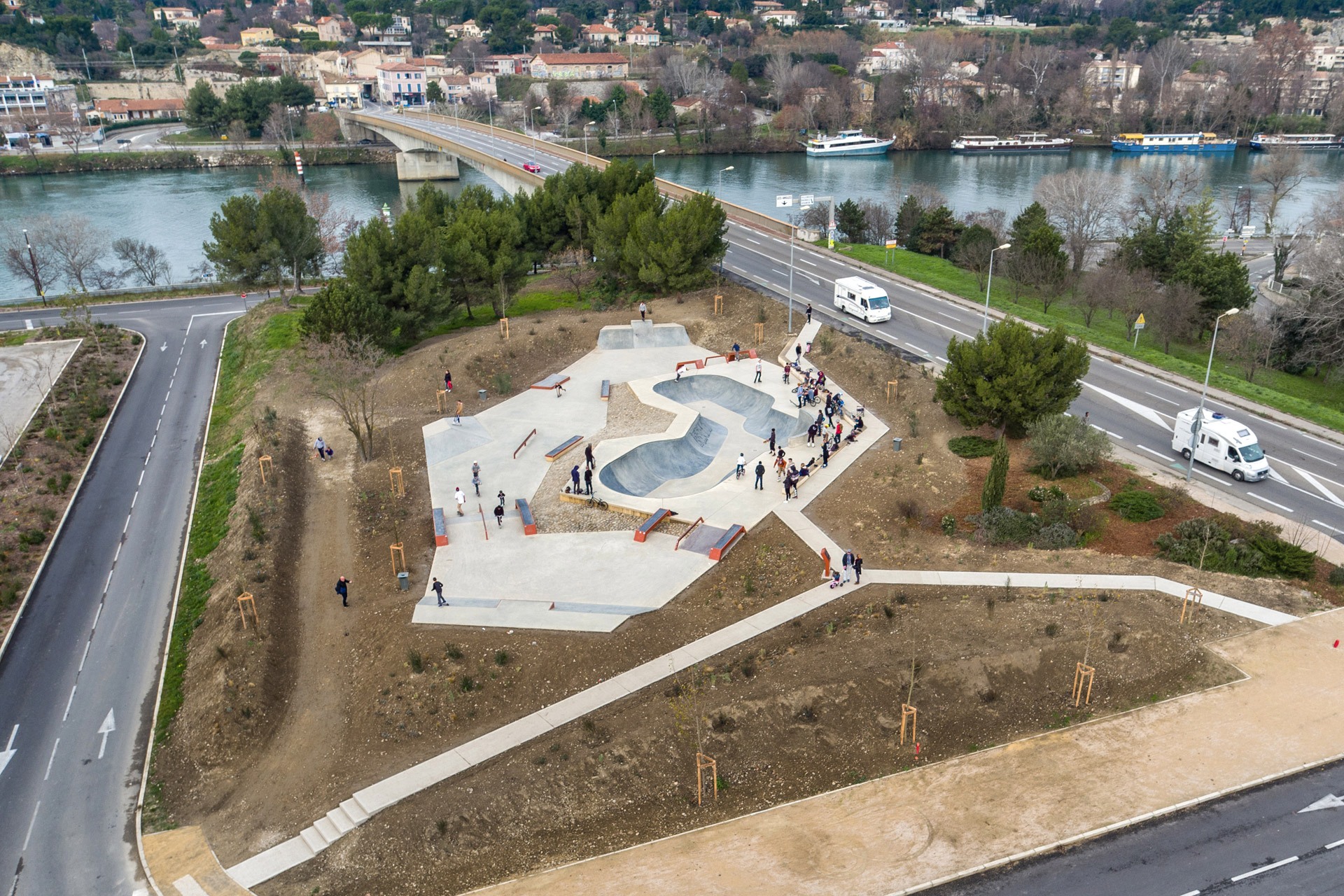 Ile de Piot Skatepark Avignon Skate Spot 4/5