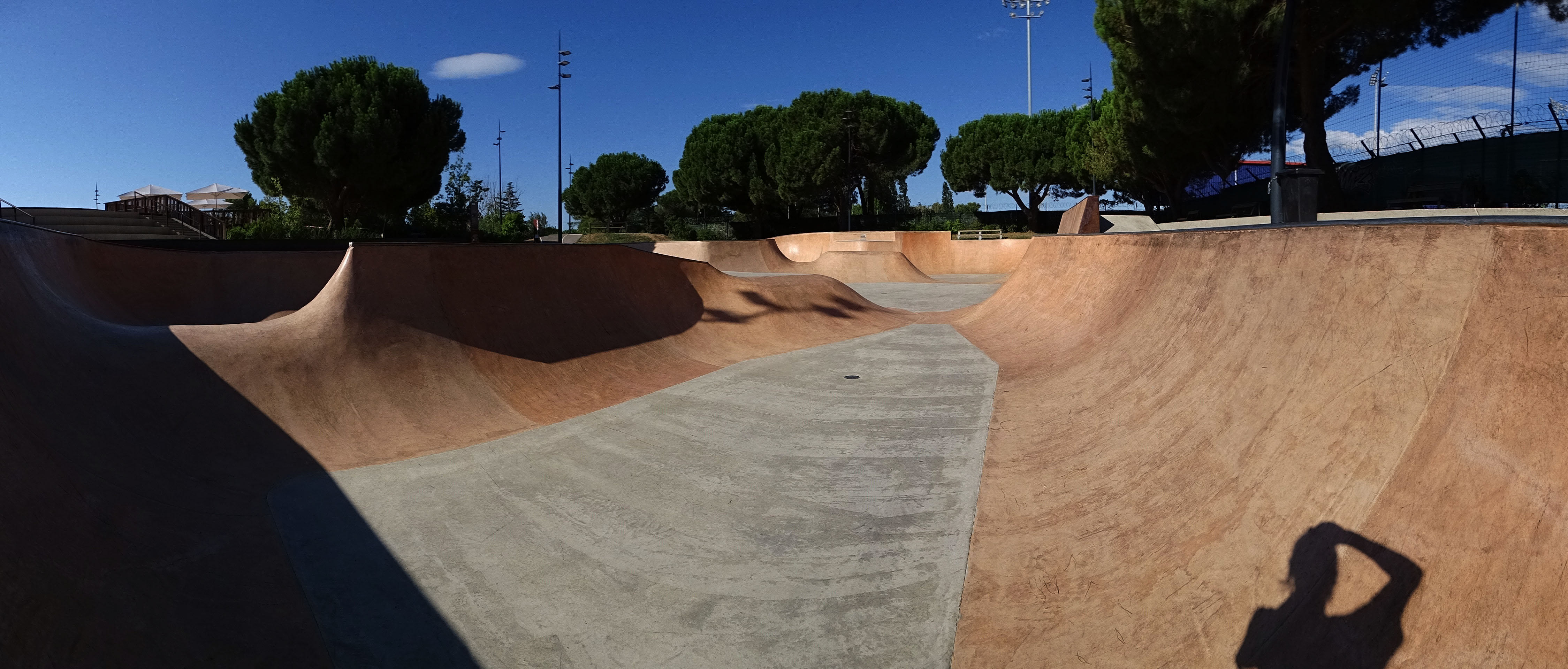 Grammont Bowl Bowl Montpellier Skate Spot 5/5