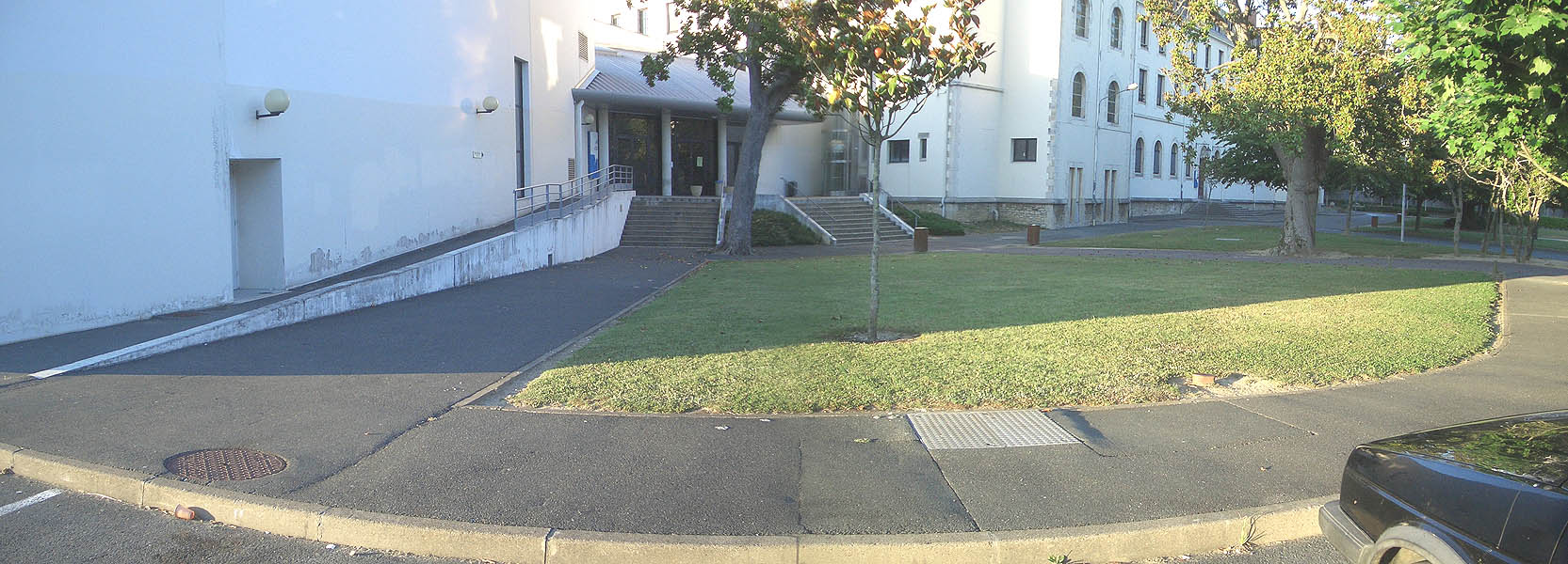 IUT Spot Street Bayonne Skate Spot 4/5