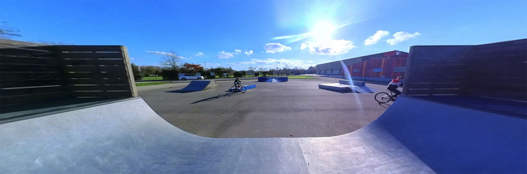 Plan d' eau Skatepark Nort sur Erdre Skate Spot 2/5