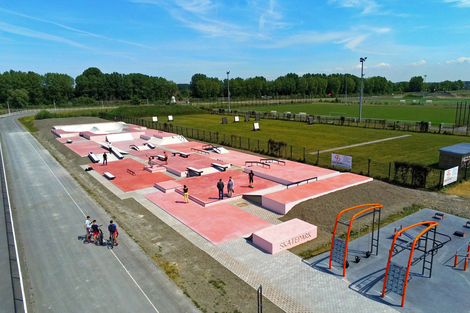 Grande Synthe Skatepark Dunkerque Skate Spot 5/5