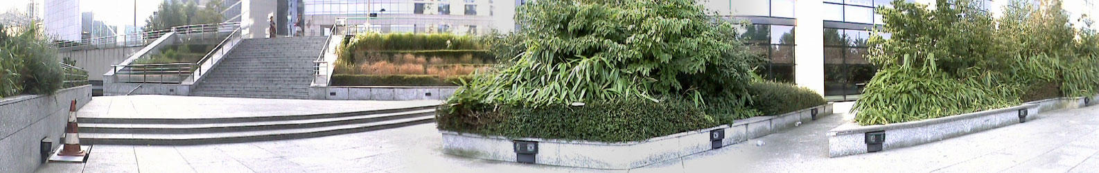 Hôtel Renaissance Spot Street Puteaux Skate Spot 2/5