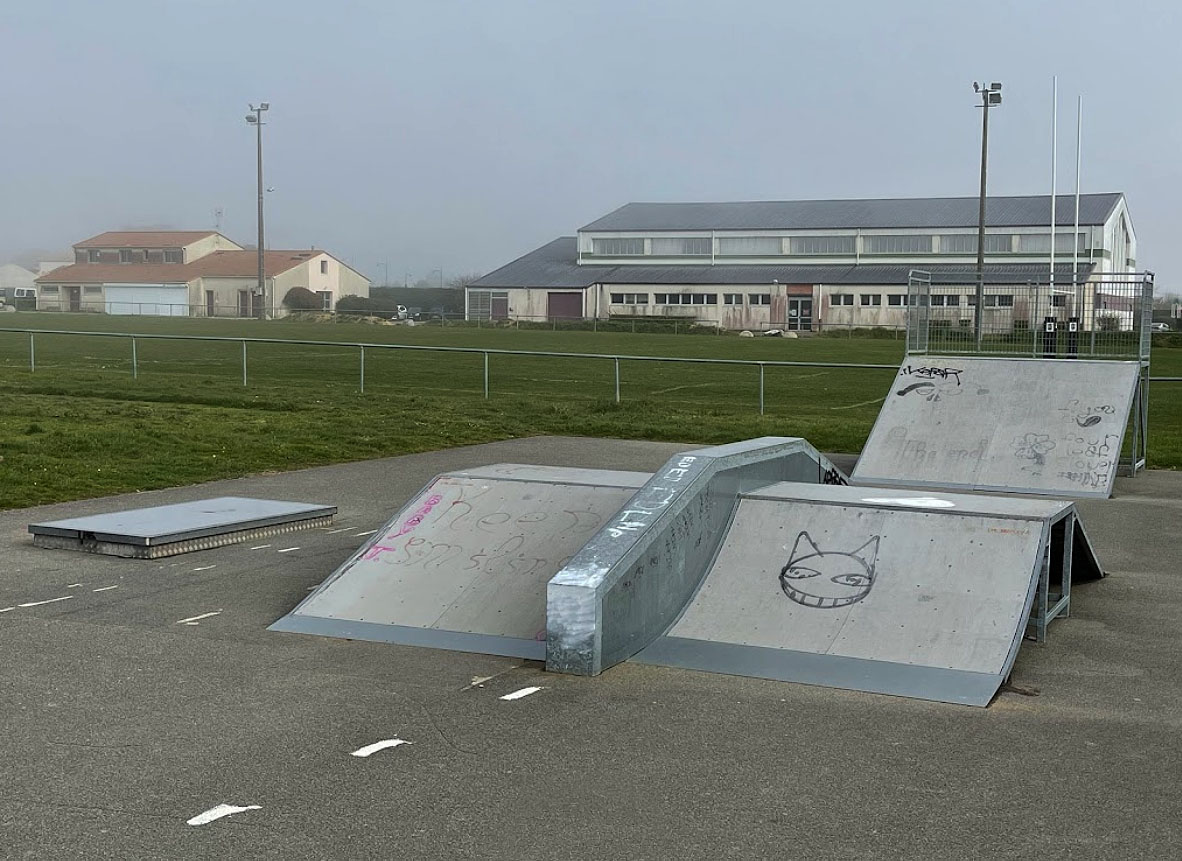 Sainte Marie Skatepark Pornic Skate Spot 2/5