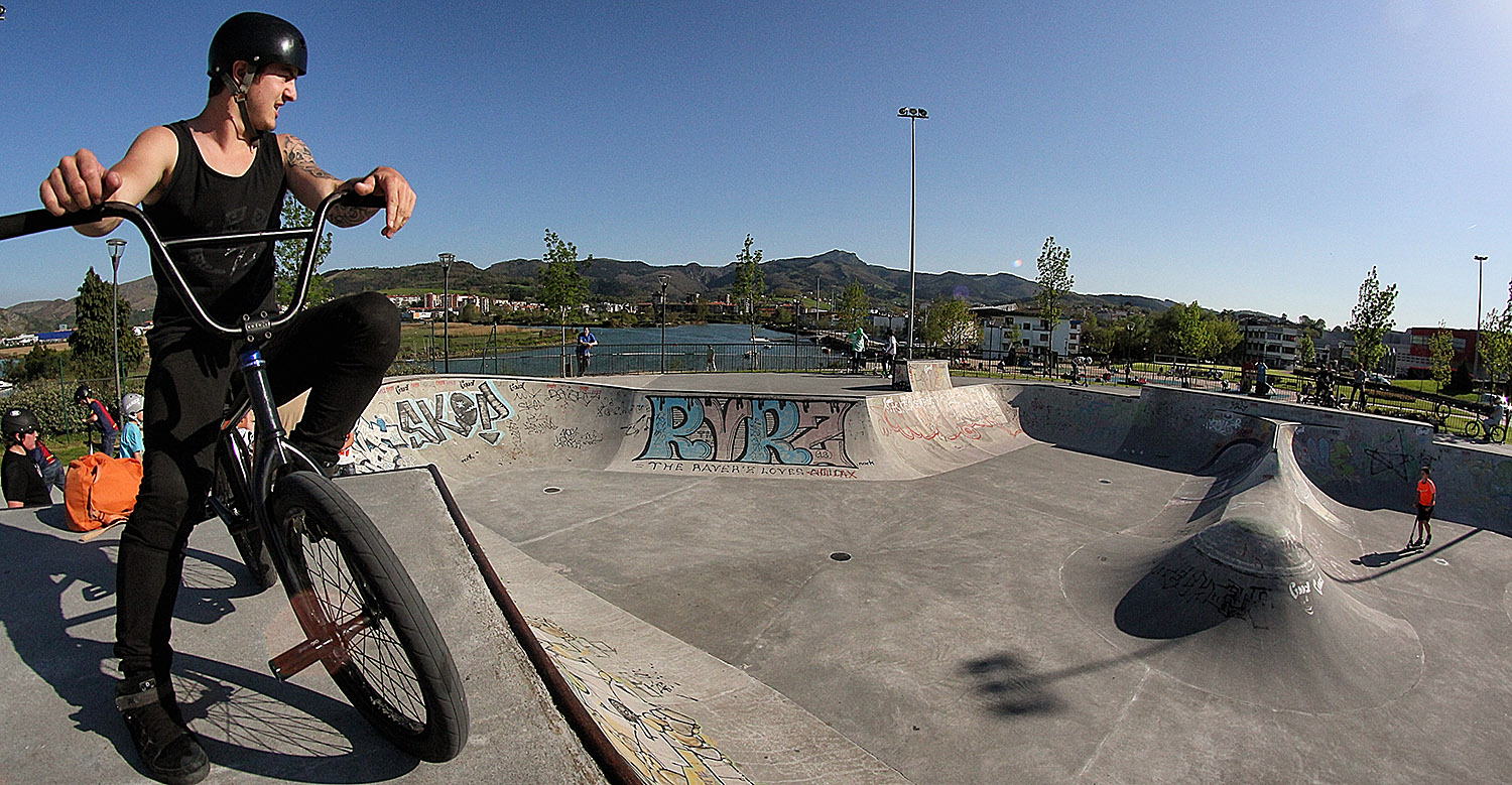 Ficoba Skatepark Irún Skate Spot 5/5