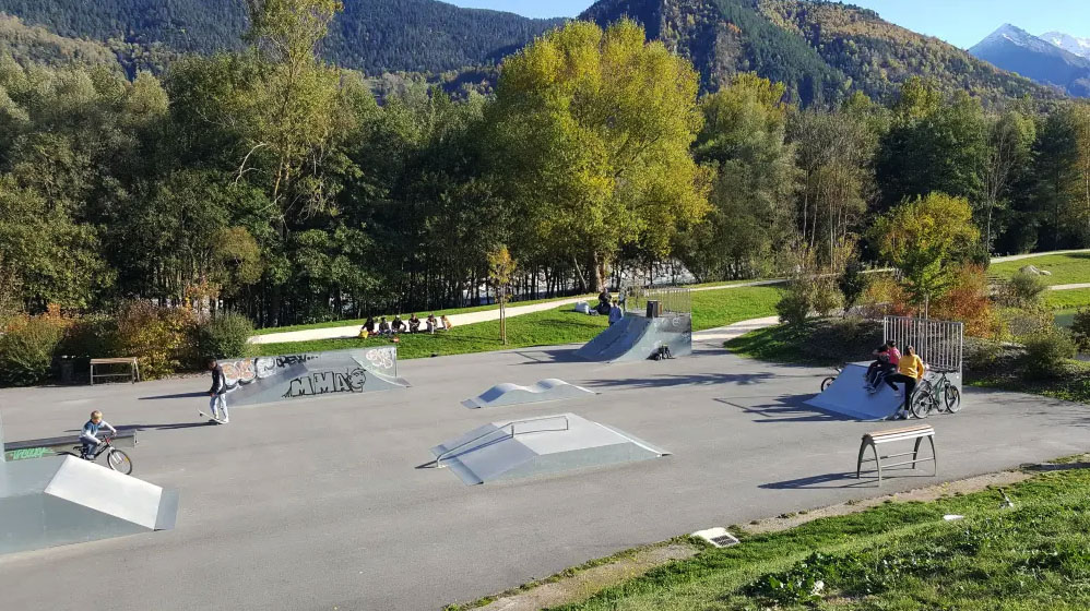 Base de loisirs d'Agos Skatepark Vielle Aure Skate Spot 2/5