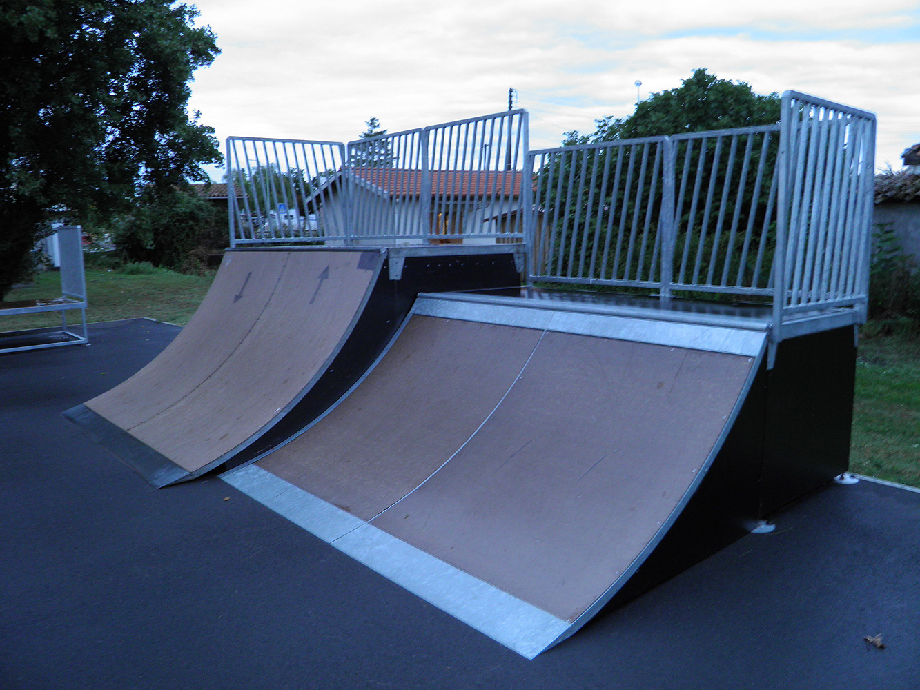 Parc Lecoq Skatepark Biganos Skate Spot 3/5