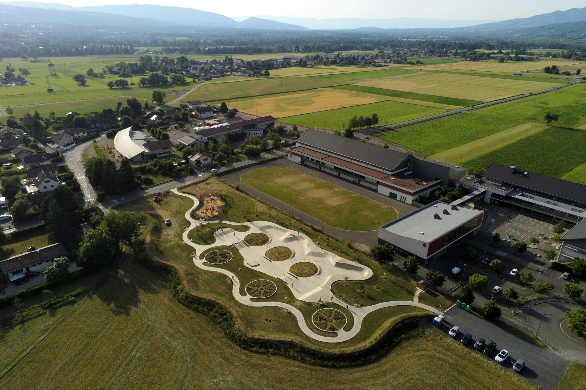 Saint Pierre Skatepark Saint Pierre en Faucigny Skate Spot 5/5