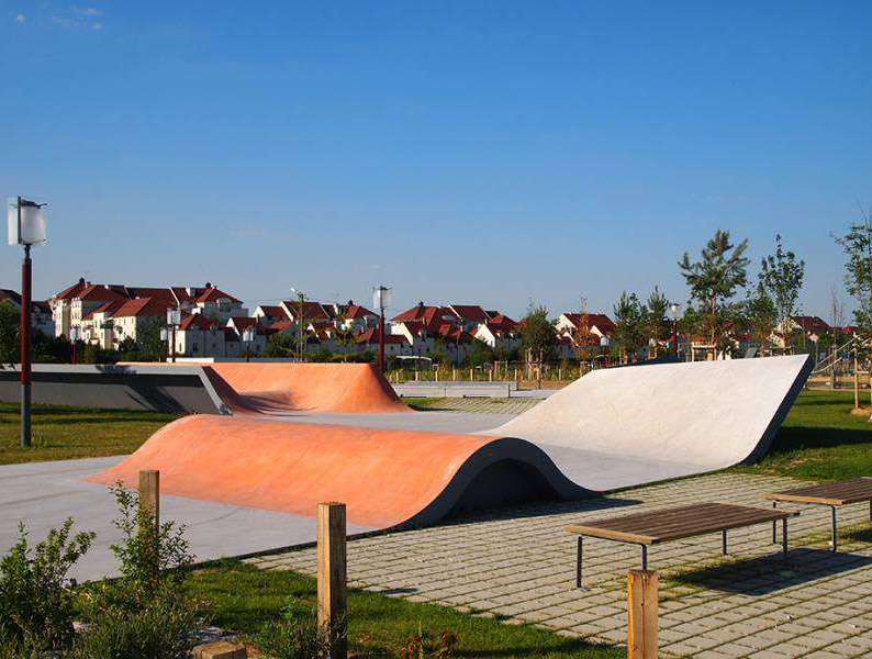La Vipère Skatepark Bussy Saint Georges Skate Spot 3/5