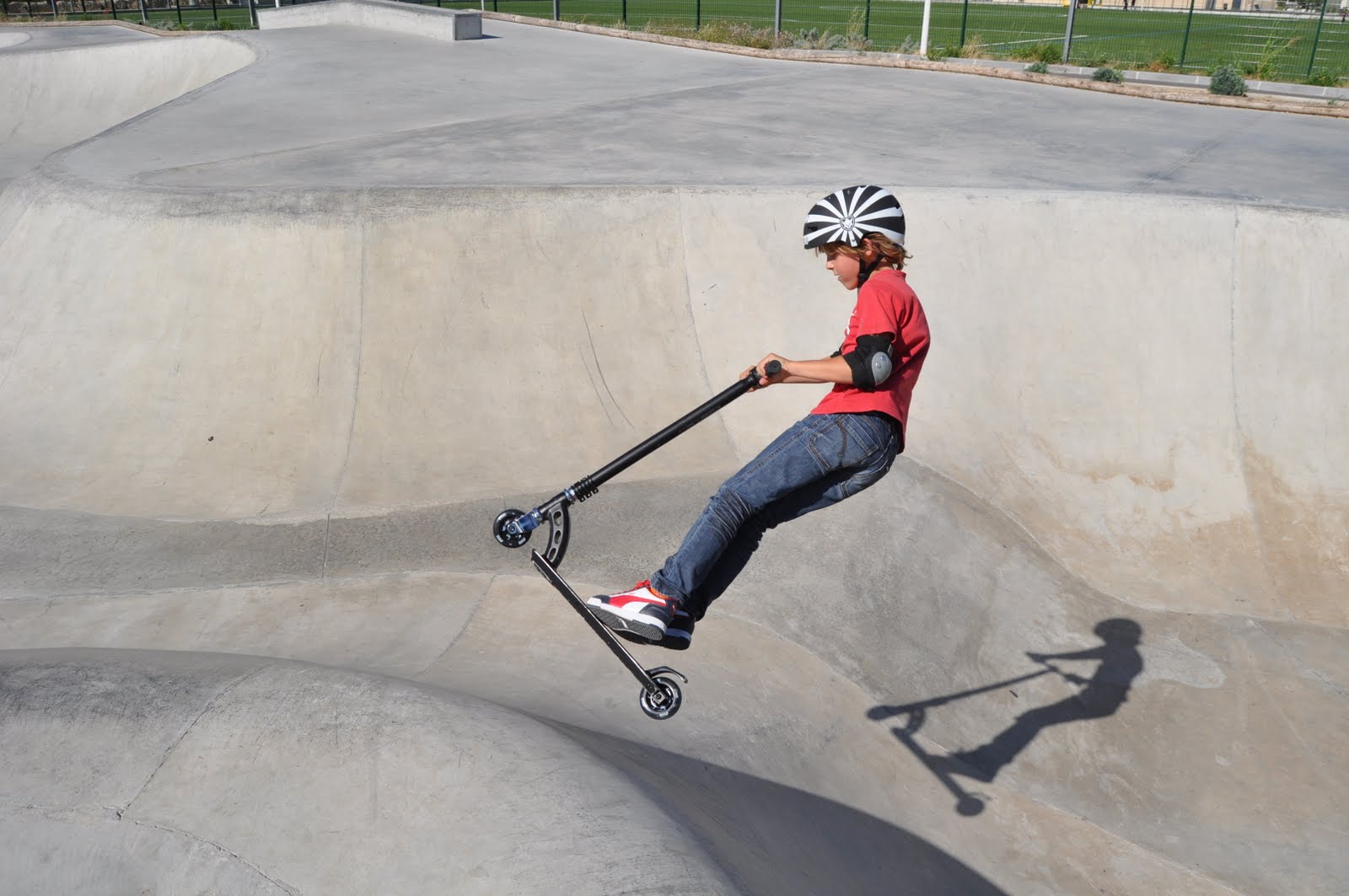 Ferme des Romarins Bowl Toulon Skate Spot 5/5