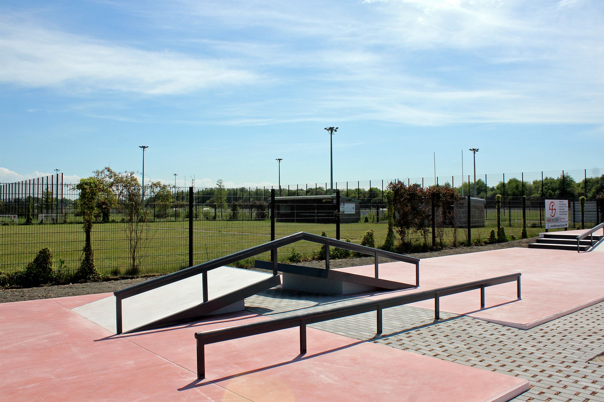 Grande Synthe Skatepark Dunkerque Skate Spot 5/5