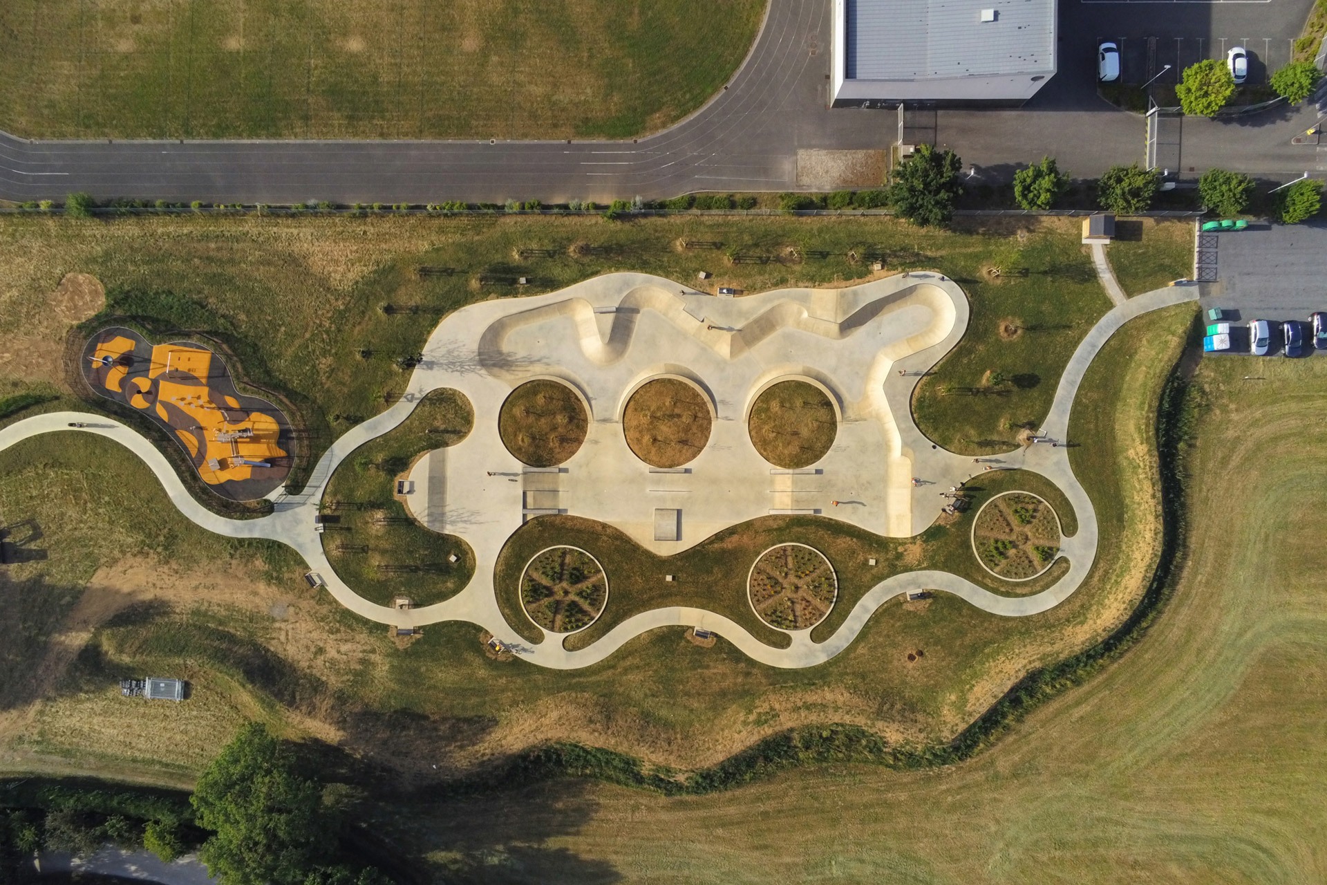Saint Pierre Skatepark Saint Pierre en Faucigny Skate Spot 5/5