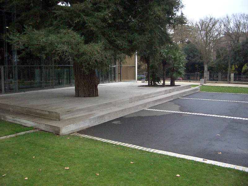 La Cigalière Spot Street Sérignan Skate Spot 3/5