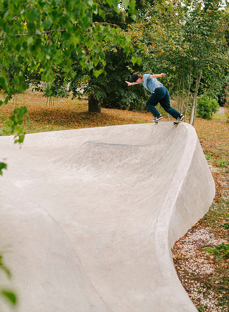 Galleria Continua Art Boissy le Châtel Skate Spot 5/5