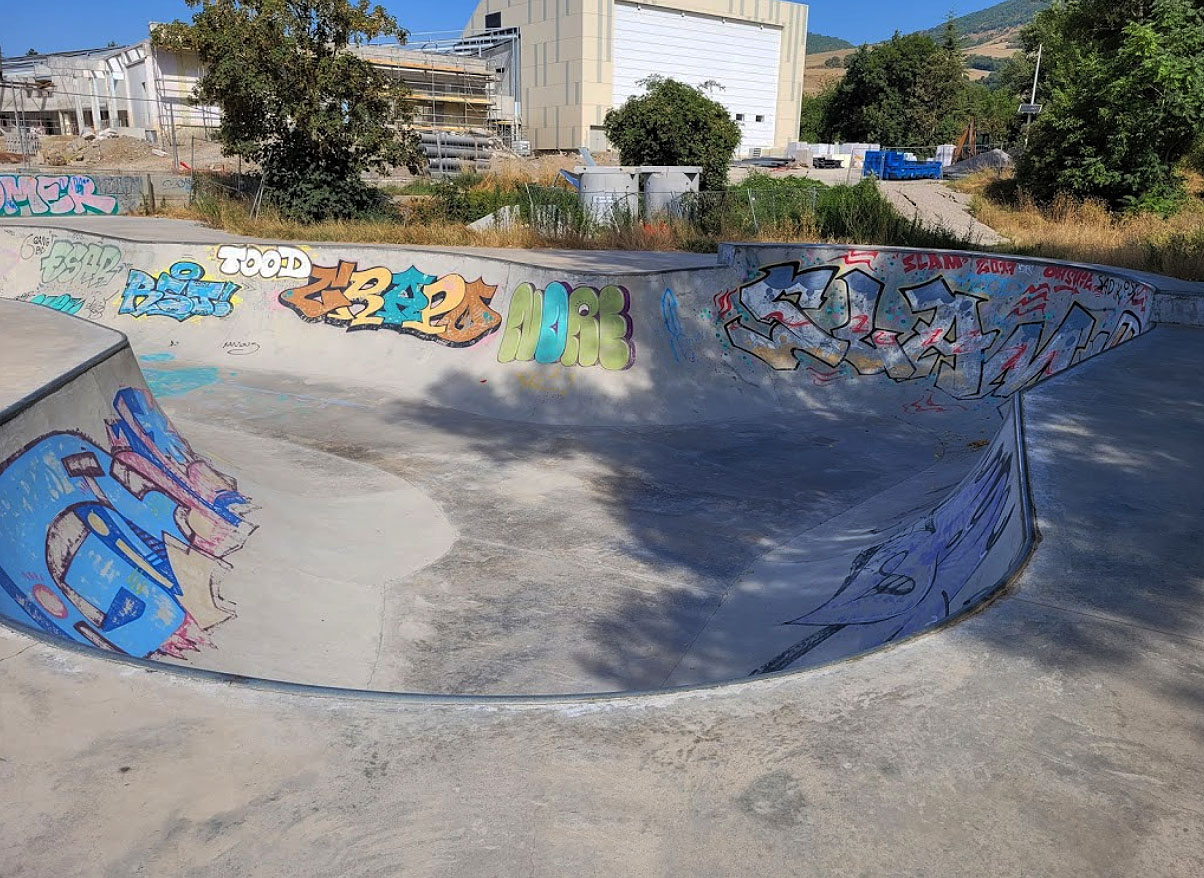 Walter Fabre Skatepark Millau Skate Spot 3/5