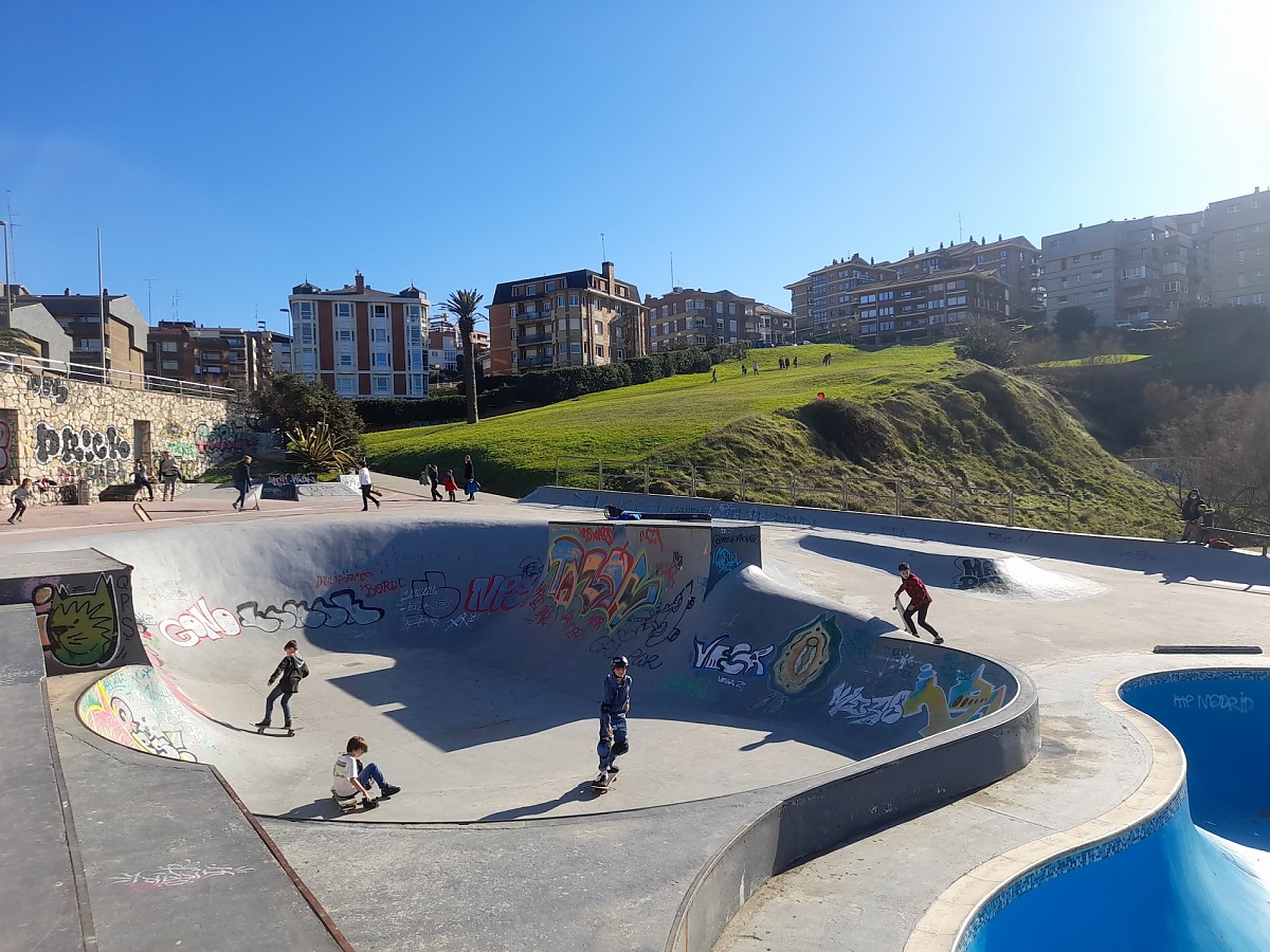 Algorta Bowl Getxo Skate Spot 5/5