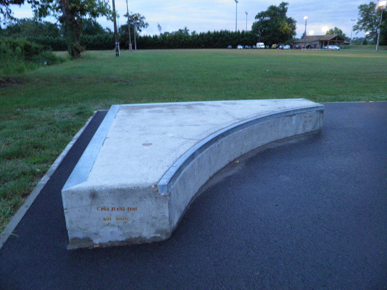 Parc Lecoq Skatepark Biganos Skate Spot 3/5