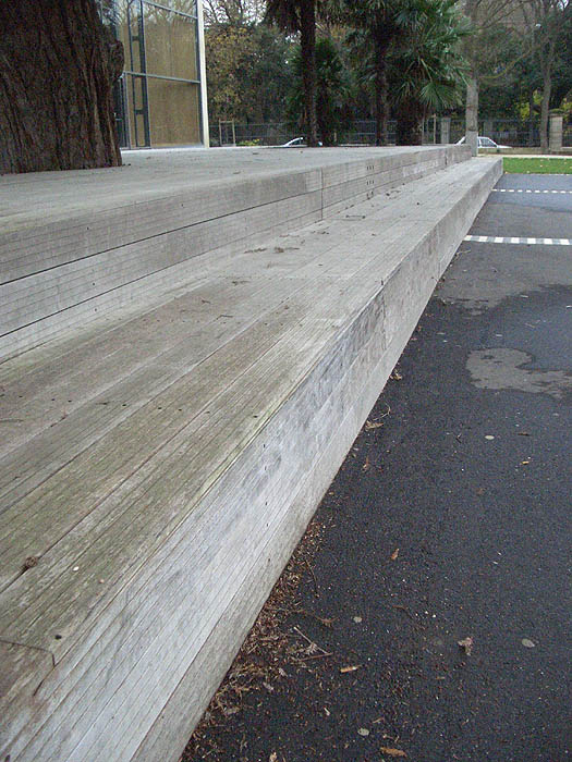 La Cigalière Spot Street Sérignan Skate Spot 3/5