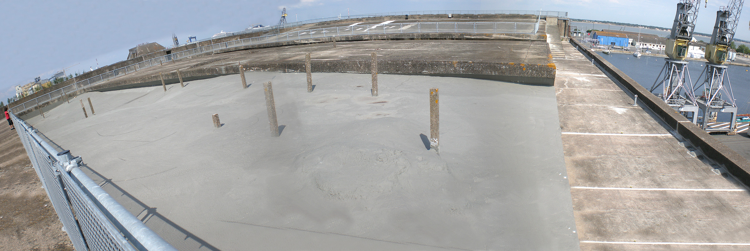 Base Sous Marine Spot Street Saint Nazaire Skate Spot 5/5