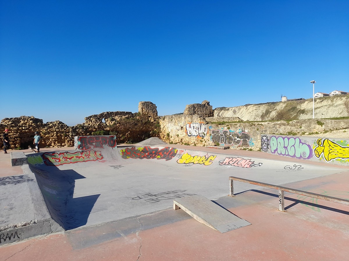 Algorta Bowl Getxo Skate Spot 5/5