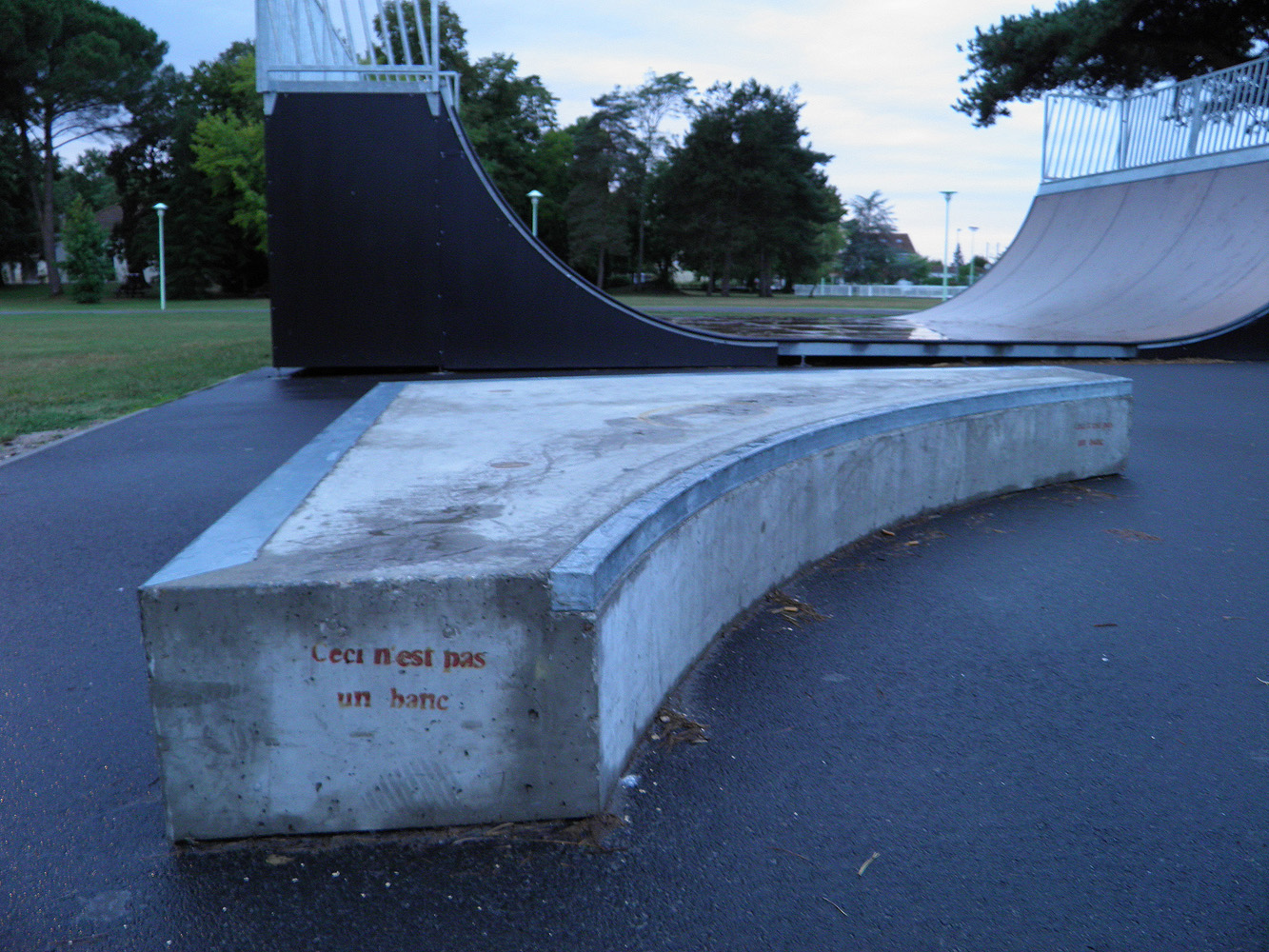 Parc Lecoq Skatepark Biganos Skate Spot 3/5