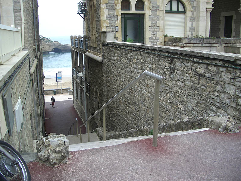 La Grande Plage Spot Street Biarritz Skate Spot 3/5