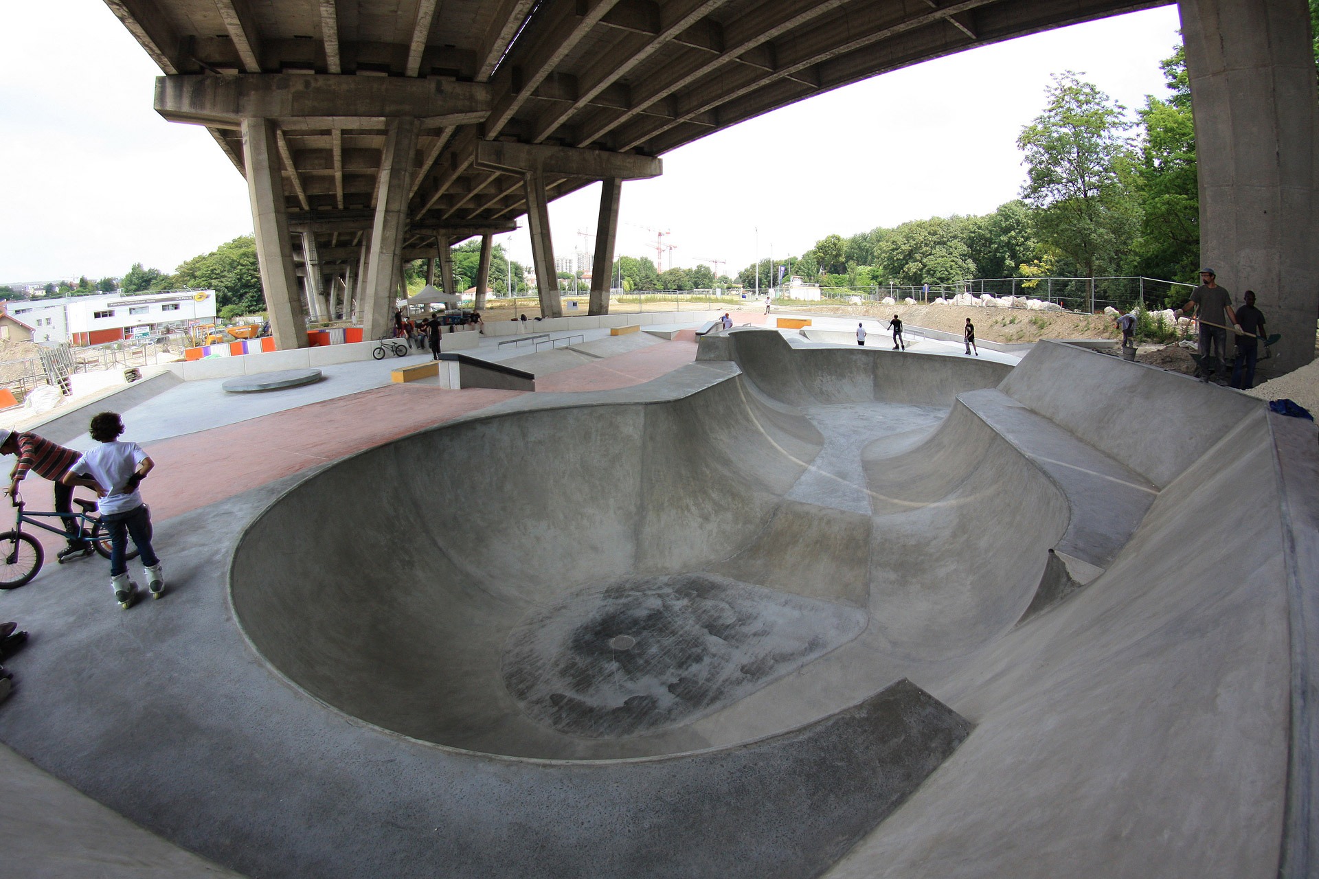Centre Sportif Raspail Skatepark Arcueil Skate Spot 4/5