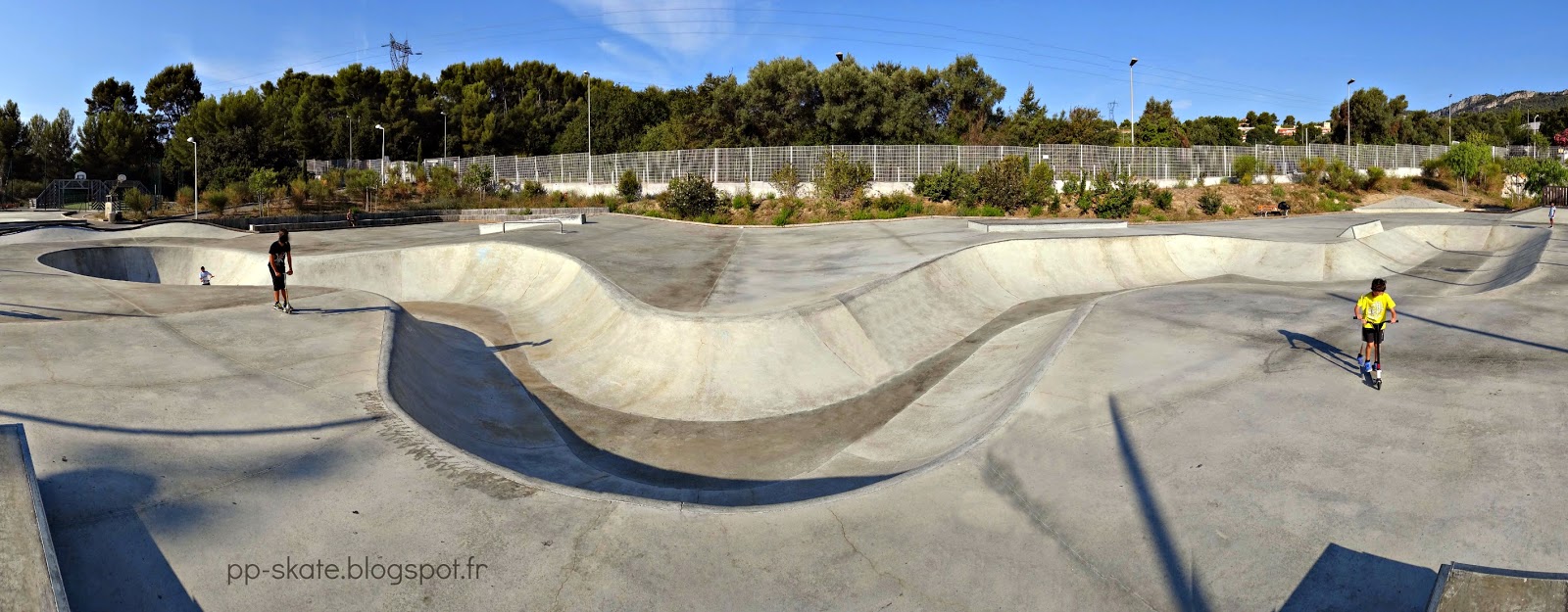 Ferme des Romarins Bowl Toulon Skate Spot 5/5