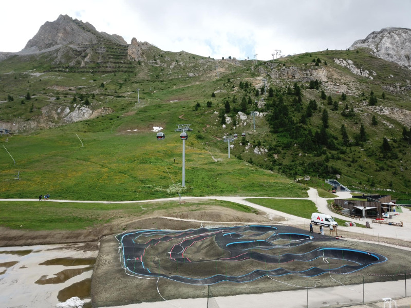 Le Lac Pumptrack Tignes Skate Spot 3/5
