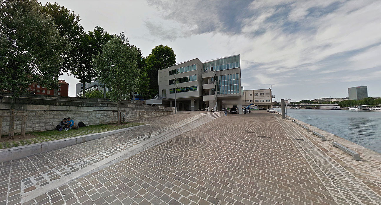 Port de gare d' Austerlitz Spot Street Paris Skate Spot 2/5