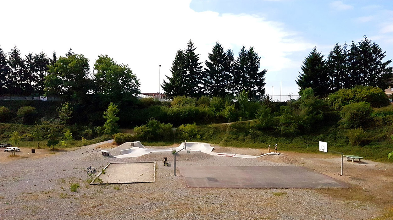 Rixheim Skatepark Rixheim Skate Spot 4/5