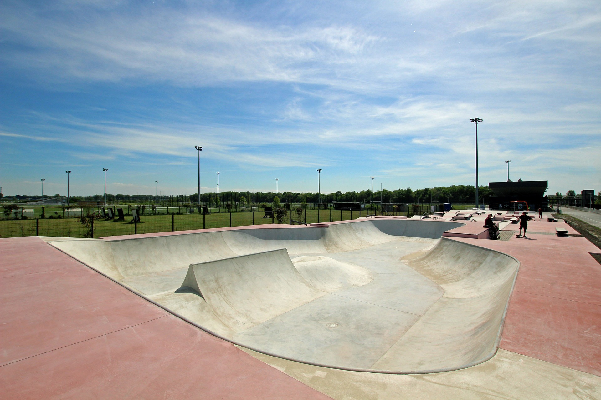 Grande Synthe Skatepark Dunkerque Skate Spot 5/5