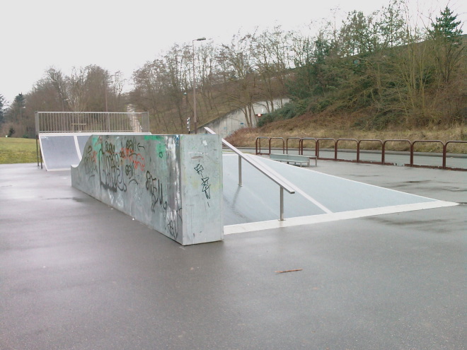 Antony Pajeaud Skatepark Verrières le Buisson Skate Spot 2/5