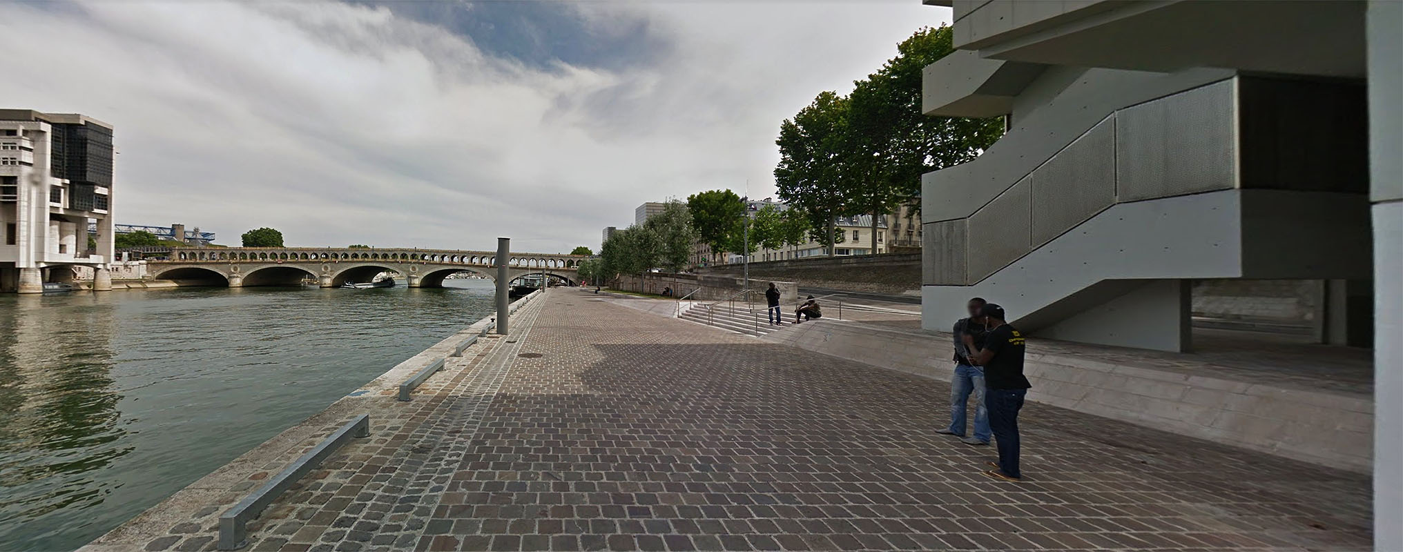 Port de gare d' Austerlitz Spot Street Paris Skate Spot 2/5
