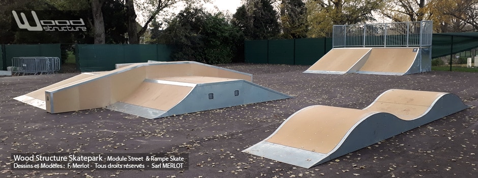 Stade du Parc Skatepark Rueil Malmaison Skate Spot 2/5
