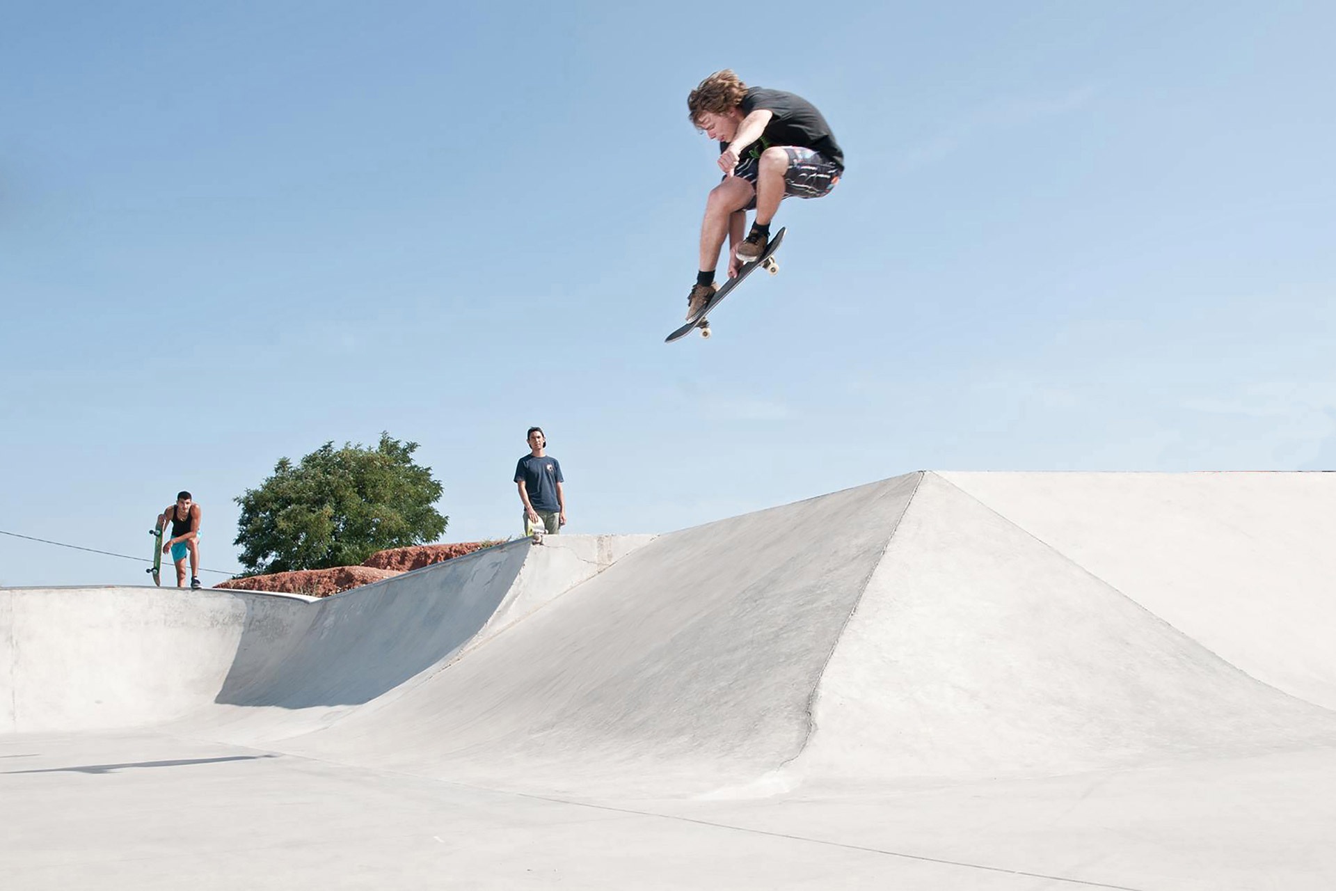 MJC Skatepark Montbrison Skate Spot 3/5