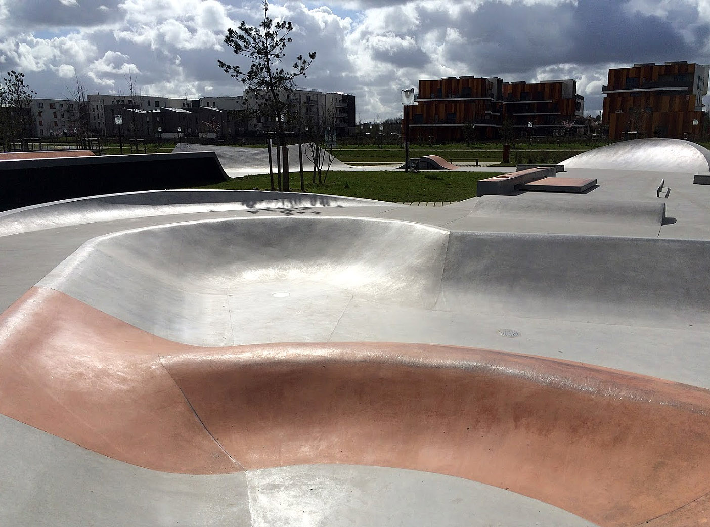 La Vipère Skatepark Bussy Saint Georges Skate Spot 3/5
