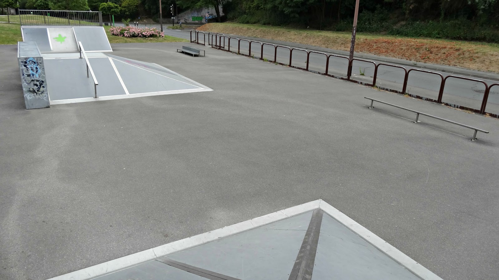 Antony Pajeaud Skatepark Verrières le Buisson Skate Spot 2/5