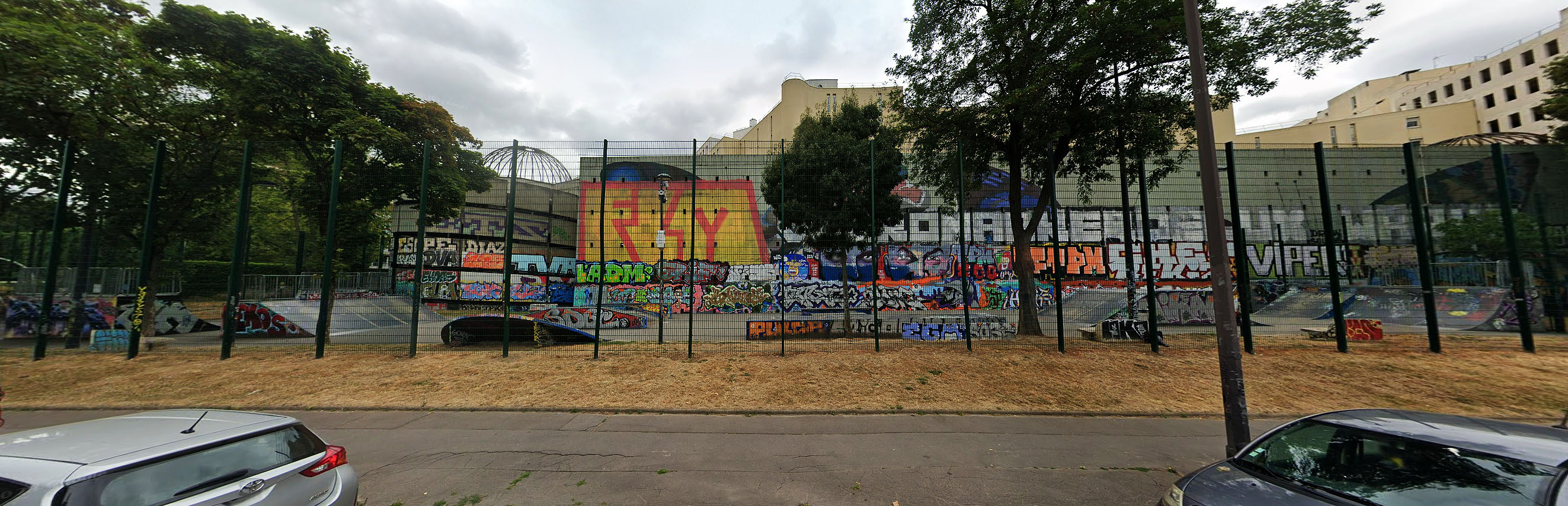 Porte de Vanves Skatepark Vanves Skate Spot 2/5